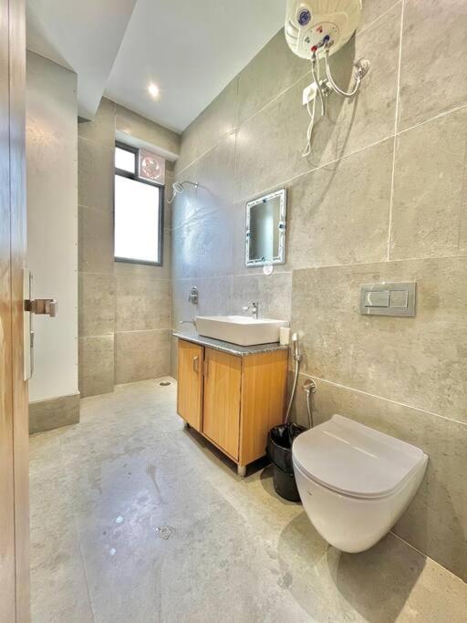 Host Jatin Kasauli Crest 7O1827O7O3 Apartment Exterior photo